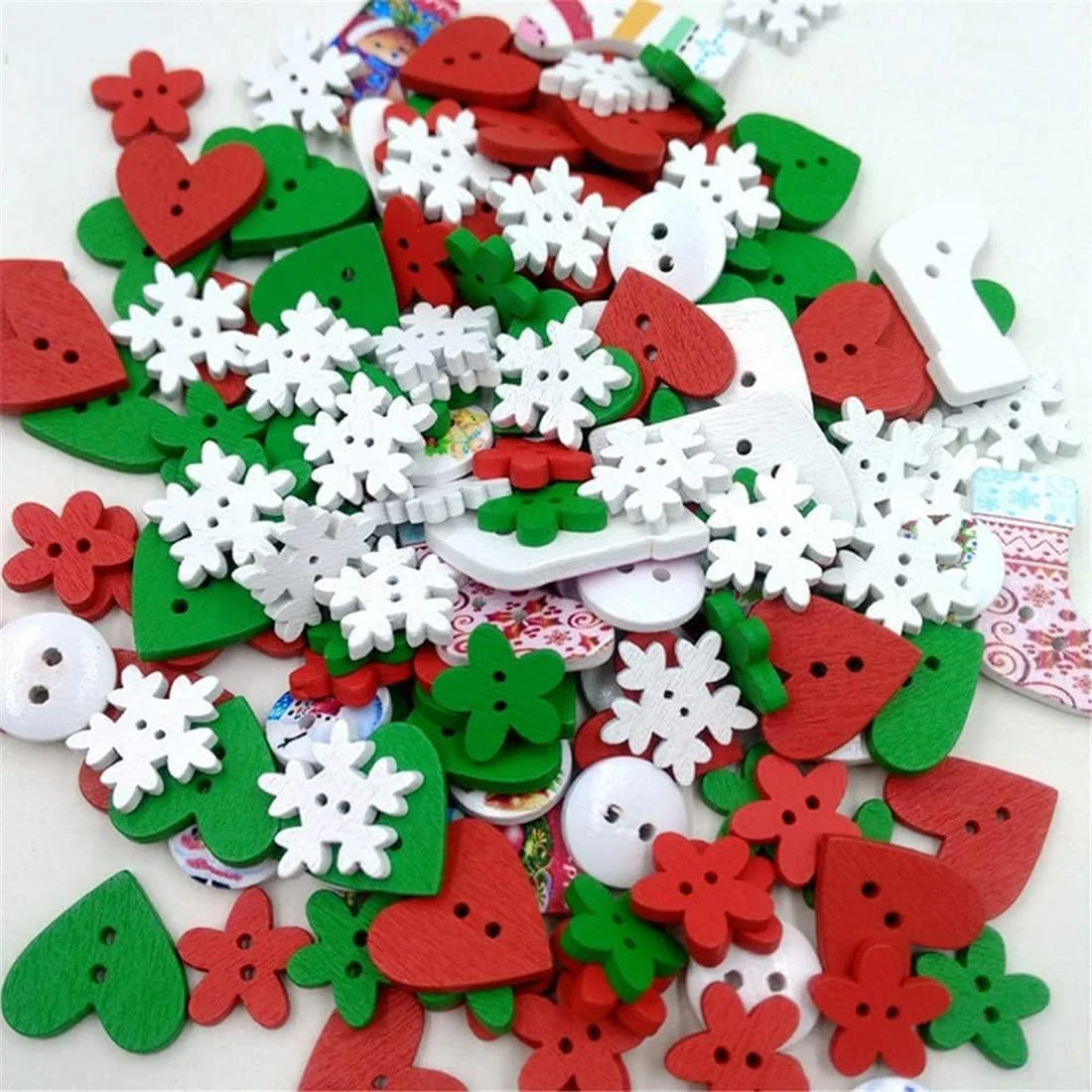 LYQNIHOB بسته 50 عددی دکمه های چوبی کریسمس، دکمه های صنایع دستی خیاطی، طرح مینی کریسمس، دکمه های چوبی برای تزئینات کارت سازی کریسمس، برای دکمه های اسکرپ بوک DIY، دکوراسیون کریسمس LYQNIHOB بسته 50 عددی دکمه های چوبی کریسمس، دکمه های صنایع دستی خیاطی، طرح مینی کریسمس، دکمه های چوبی برای تزئینات کارت سازی کریسمس، برای دکمه های اسکرپ بوک DIY، دکوراسیون کریسمس