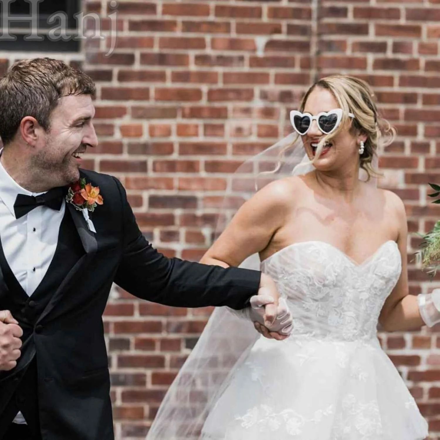 عینک آفتابی قلبی مرواریدی Hanj Love زنانه با نگین های بدلیجات، مناسب مهمانی مجردی و عروس