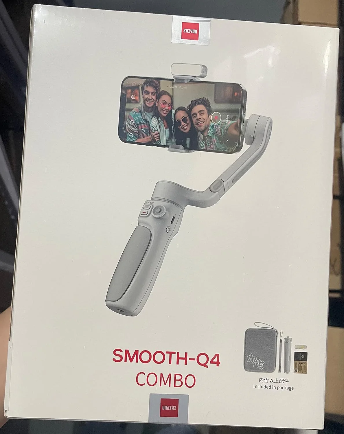لرزشگیر گیمبال اسمارتفون ژیون Smooth Q4 Combo مناسب برای آیفون، گیمبال 3 محوره تلفن همراه با میله سلفی داخلی و نور پرکننده مغناطیسی برای ولاگینگ، یوتیوب و تیکتاک لرزشگیر گیمبال اسمارتفون ژیون Smooth Q4 Combo مناسب برای آیفون، گیمبال 3 محوره تلفن همراه با میله سلفی داخلی و نور پرکننده مغناطیسی برای ولاگینگ، یوتیوب و تیکتاک