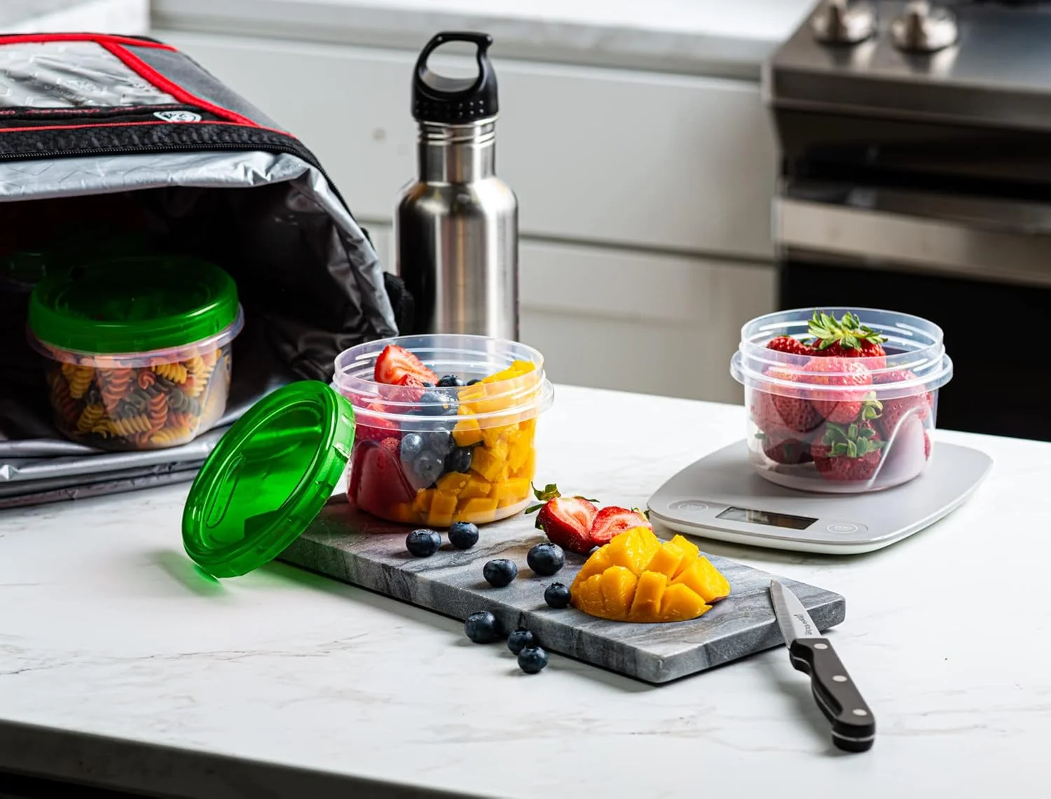 ظروف یکبار مصرف شیک (473 میلی لیتر، بسته 10 عددی) درب پیچی، ته ظرف شفاف با درب سبز رنگ، ظروف نگهداری مواد غذایی درب دار مناسب فریزر