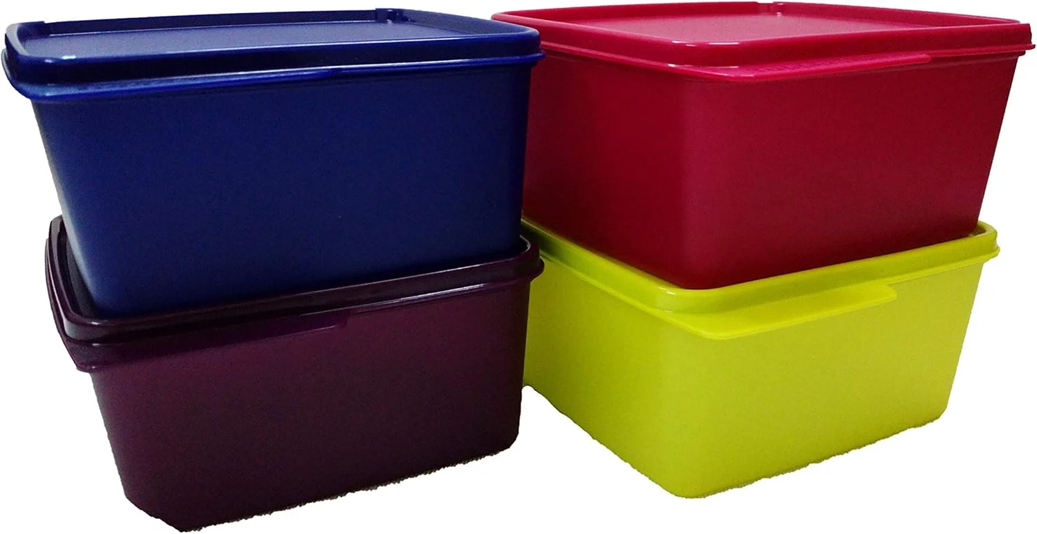 ست ظروف پلاستیکی درب دار تاپرویر مدل Aspiration، حجم 1.2 لیتر (ست 4 عددی) به همراه یک عدد دستمال نرم نخی رایگان (رنگ تصادفی)