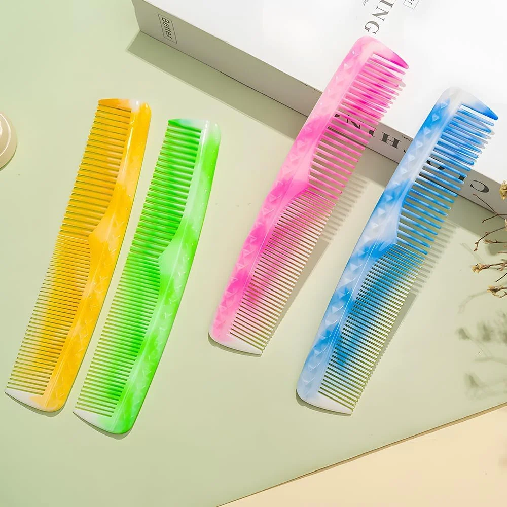 ست شانه مو سبز برای زنان و مردان - 4 در 1 شامل شانه دندانه پهن، شانه دندانه ریز، شانه دم موشی و شانه دو طرفه حالت دهنده - ابزارهای باز کردن گره، حالت دادن و جدا کردن مو برای موهای فر، خیس و ضخیم - مناسب برای سفر و استفاده در خانه