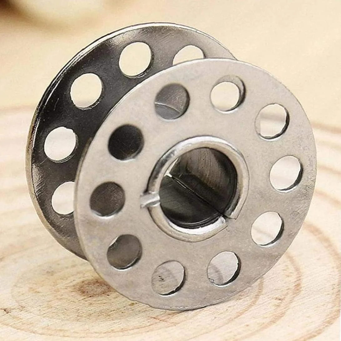 ماسوره چرخ خیاطی صنعتی فلزی جهانی برای چرخ خیاطی های صنایع دستی، قرقره پیچ چرخ خیاطی، ماشین های گلدوزی خانگی، سازگار با ماشین های کلاس 15 بارگیری جلو ماسوره چرخ خیاطی صنعتی فلزی جهانی برای چرخ خیاطی های صنایع دستی، قرقره پیچ چرخ خیاطی، ماشین های گلدوزی خانگی، سازگار با ماشین های کلاس 15 بارگیری جلو