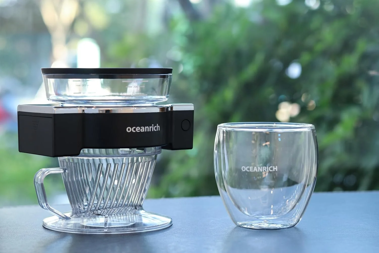 Oceanrich S5-X5 Rotating Pour Over Coffee Maker Battery Operation One Touch 250ml Water Tank (White)