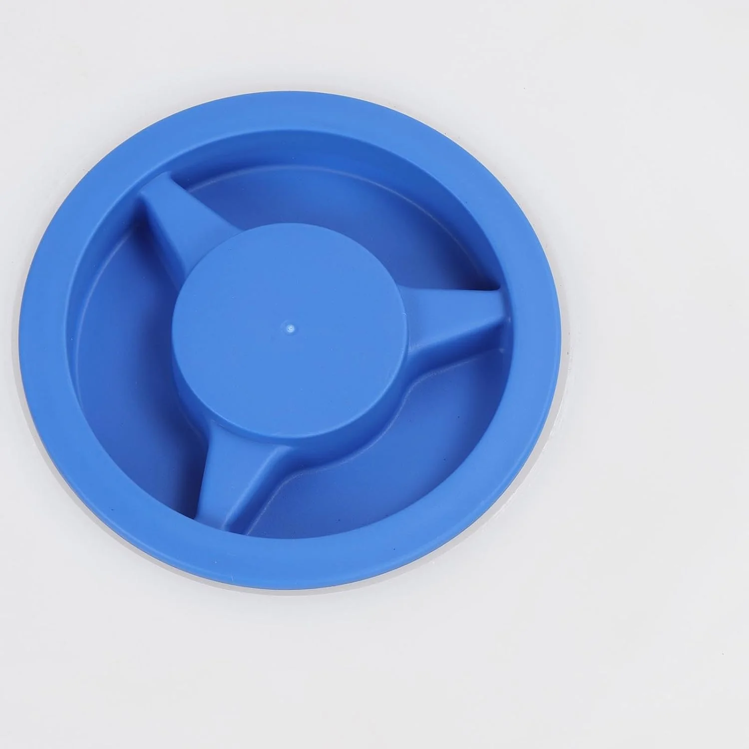 مخزن آب 61 لیتری Oreilet، از جنس پلی اتیلن LLDPE مناسب مواد غذایی، 65x31.5x29.5 سانتی متر، مخزن ذخیره سازی قابل حمل برای تریلرها، قایق ها، قایق تفریحی و خانه های متحرک، مخزن نگهداری آب آشامیدنی