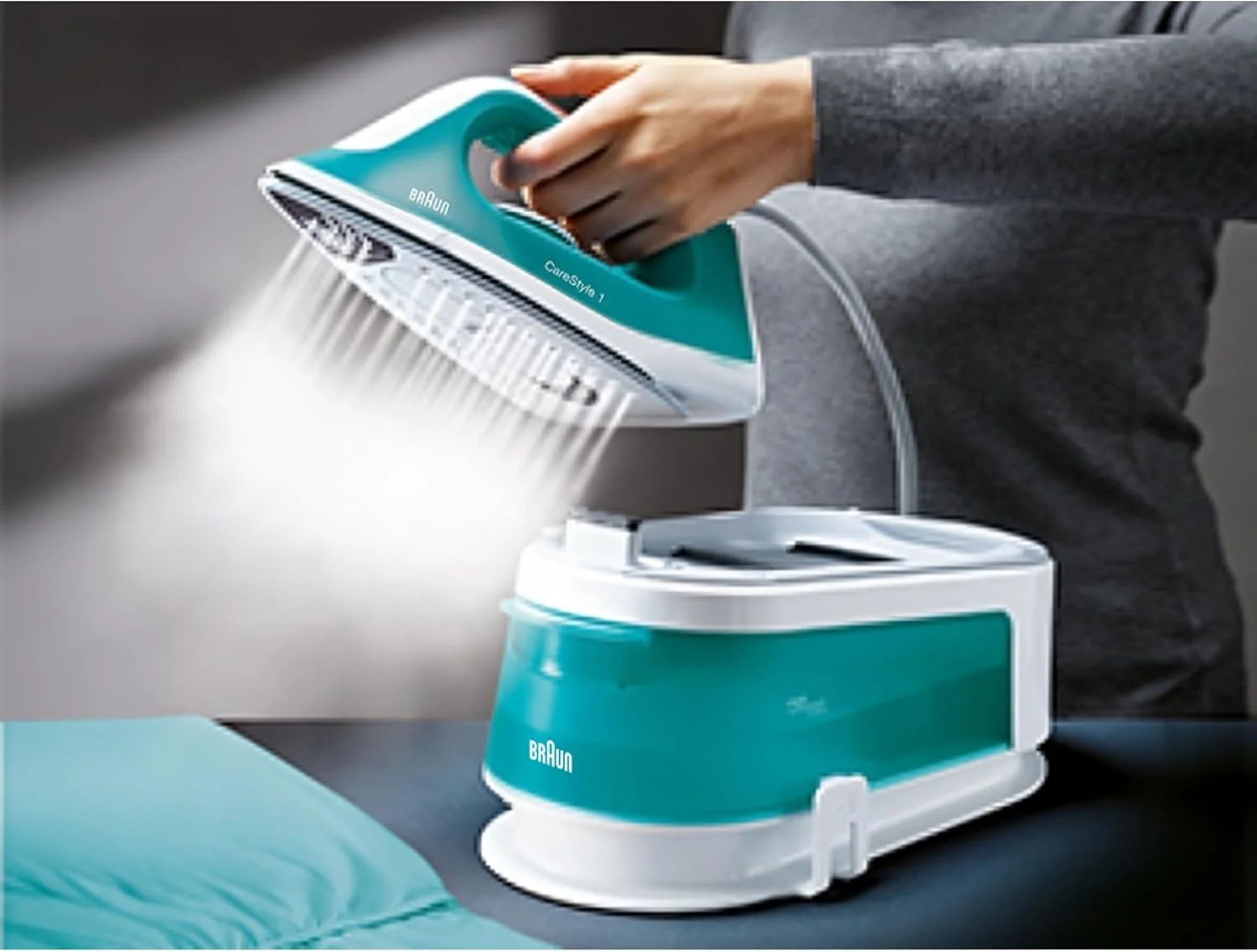 Braun CareStyle 1 Steam Generator Iron, Vertical Steaming, 2200 Watts, 1.5L Water Tank, Double Steam, 4 Precision Settings, 6 Bar pressure, IS 1013 White/Turquoise Braun CareStyle 1 Steam Generator Iron, Vertical Steaming, 2200 Watts, 1.5L Water Tank, Double Steam, 4 Precision Settings, 6 Bar pressure, IS 1013 White/Turquoise