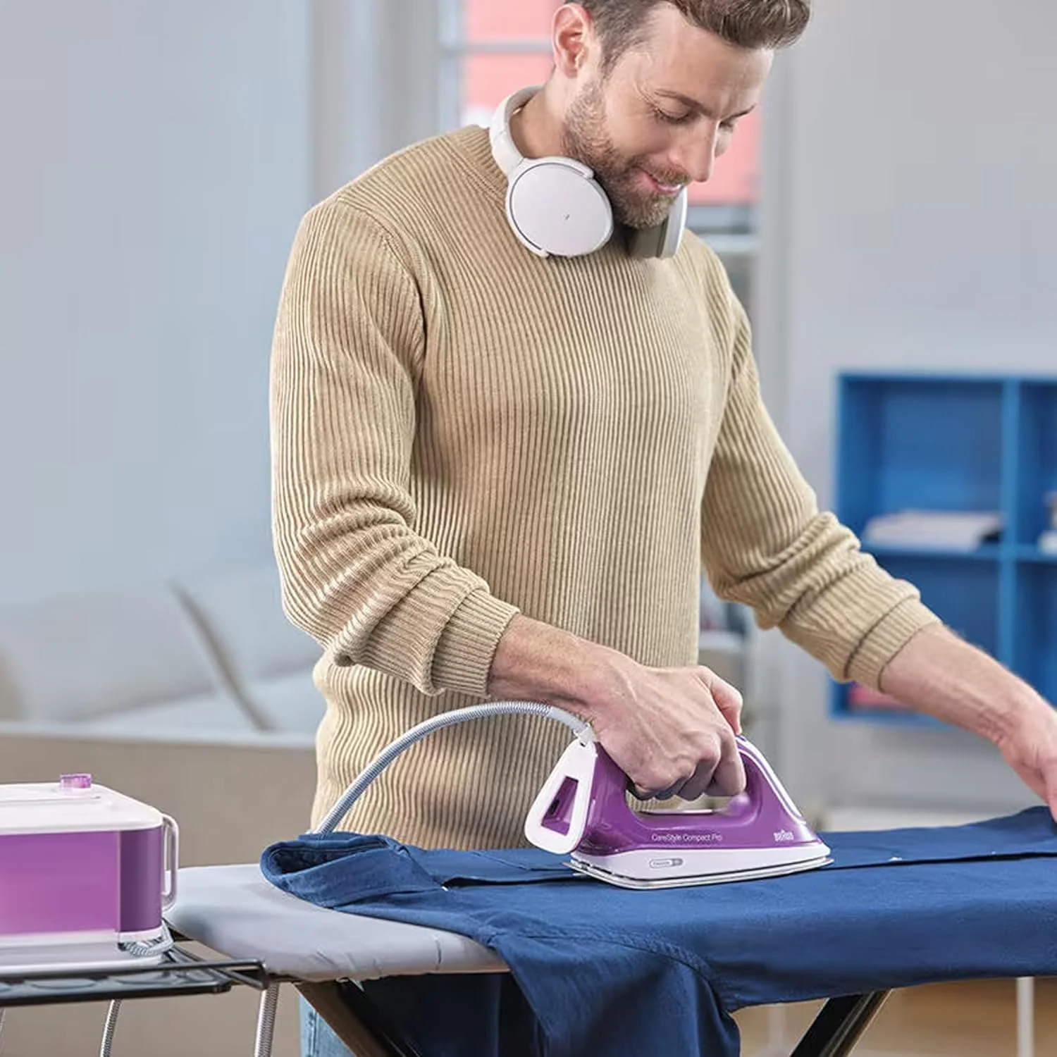 اتو بخار مخزن دار فشرده براون CareStyle Compact Pro، بخاردهی عمودی، مخزن آب 1.5 لیتری، Smart iCare، 2400 وات، خاموش شدن خودکار، گرم شدن سریع، مدل IS 2577 بنفش اتو بخار مخزن دار فشرده براون CareStyle Compact Pro، بخاردهی عمودی، مخزن آب 1.5 لیتری، Smart iCare، 2400 وات، خاموش شدن خودکار، گرم شدن سریع، مدل IS 2577 بنفش