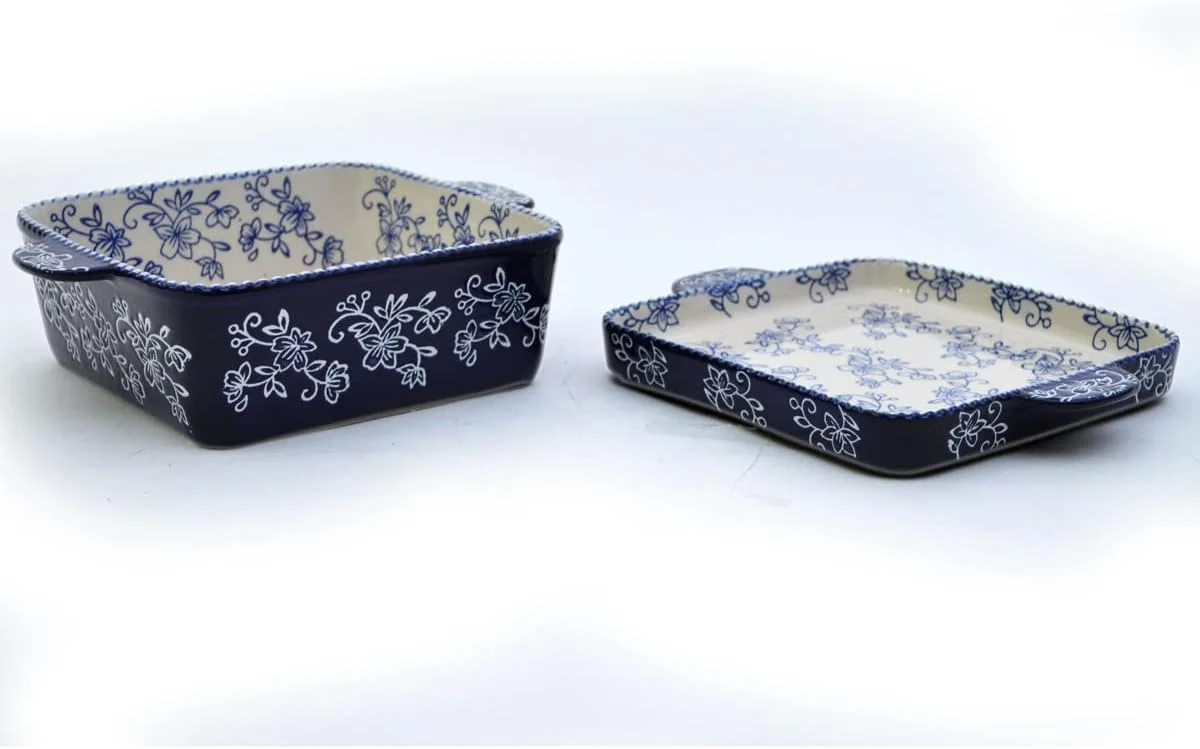 ظرف پخت مربع عمیق تِمپ-تیشنز® با طرح توری گلدار به همراه درب سرامیکی - 2 تکه - آبی - ظروف سرامیکی دست ساز و ایمن برای فر، مایکروویو، فریزر و یخچال، مناسب پخت، سرو و هدیه آشپزی ظرف پخت مربع عمیق تِمپ-تیشنز® با طرح توری گلدار به همراه درب سرامیکی - 2 تکه - آبی - ظروف سرامیکی دست ساز و ایمن برای فر، مایکروویو، فریزر و یخچال، مناسب پخت، سرو و هدیه آشپزی