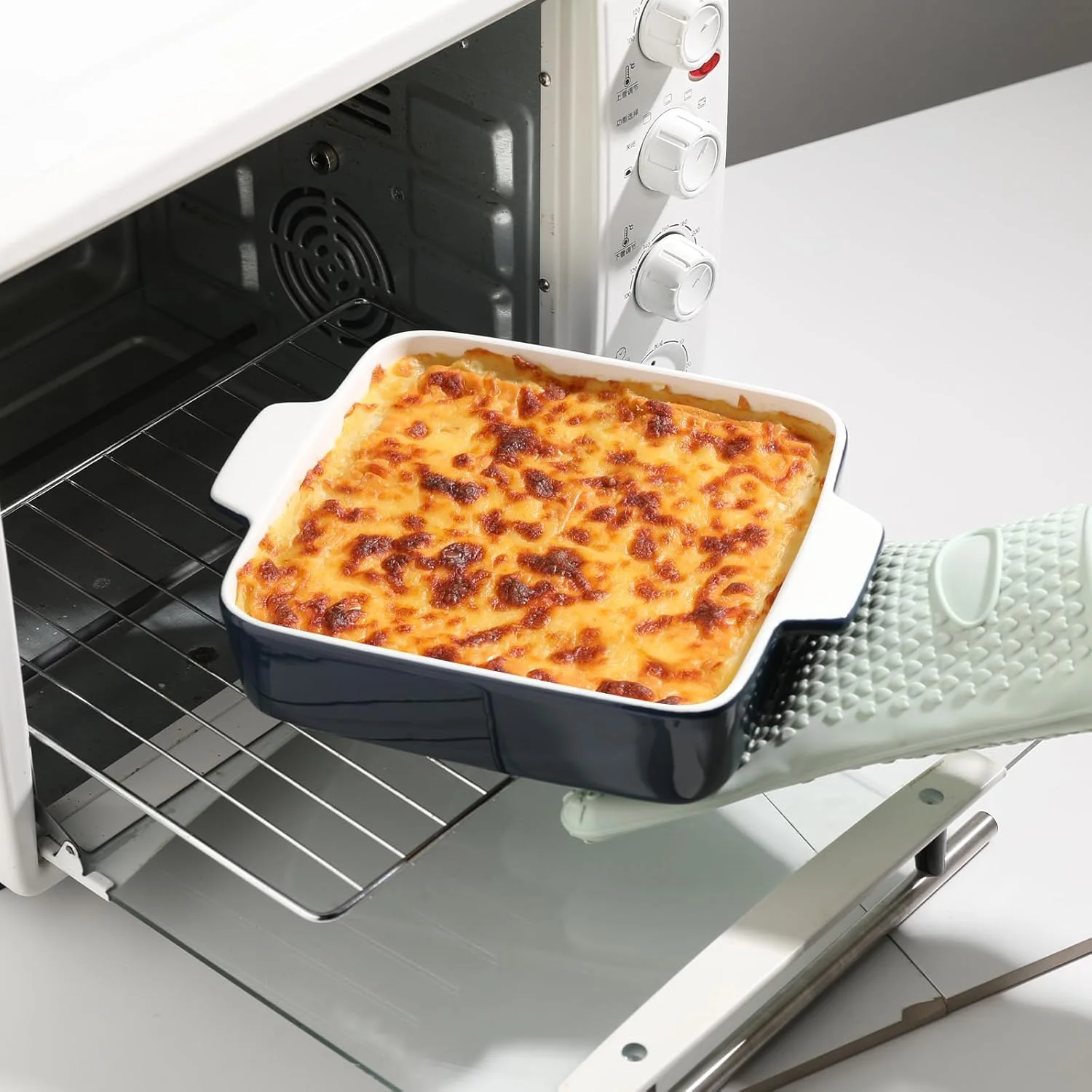 ظرف پخت سرامیکی Sweejar، قالب پخت کیک 8x8 برای براونی، ظروف پخت مربعی چینی با دسته دوتایی برای سوفله، لازانیا، شام خانوادگی (سرمه ای) ظرف پخت سرامیکی Sweejar، قالب پخت کیک 8x8 برای براونی، ظروف پخت مربعی چینی با دسته دوتایی برای سوفله، لازانیا، شام خانوادگی (سرمه ای)