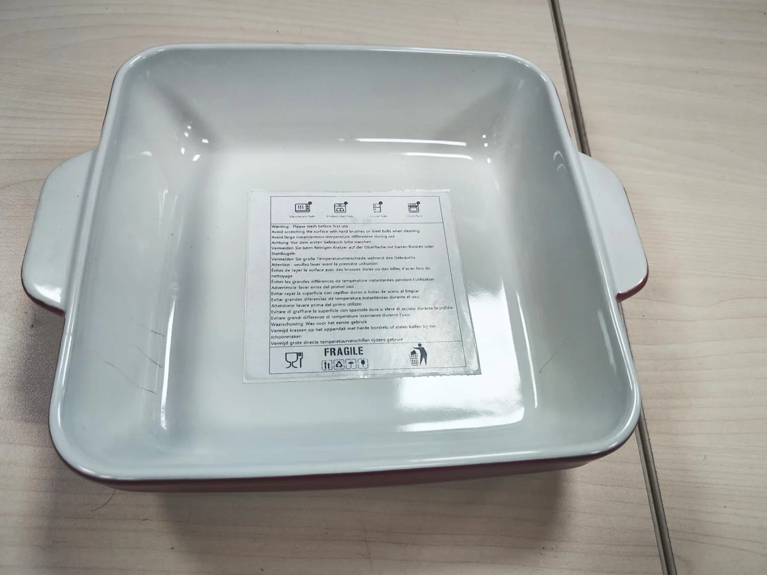 ظرف پخت مربع 20x20 سانتی متری NUTRIUPS، ظرف سرامیکی 1.5 لیتری با دسته، ظرف سوفله برای فر، ظروف پخت چینی (قرمز گرادیان) ظرف پخت مربع 20x20 سانتی متری NUTRIUPS، ظرف سرامیکی 1.5 لیتری با دسته، ظرف سوفله برای فر، ظروف پخت چینی (قرمز گرادیان)