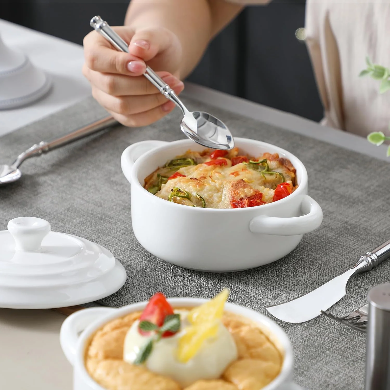 ست مینی کوکوت MALACASA - ظروف کوچک کاسرول 400 میلی لیتری با درب و دسته، ست فر مینیاتوری سرامیکی 4 عددی، رمکین های کوچک پخت برای لازانیا، سوفله، فر، مایکروویو و ماشین ظرفشویی، سری ست مینی کوکوت MALACASA - ظروف کوچک کاسرول 400 میلی لیتری با درب و دسته، ست فر مینیاتوری سرامیکی 4 عددی، رمکین های کوچک پخت برای لازانیا، سوفله، فر، مایکروویو و ماشین ظرفشویی، سری