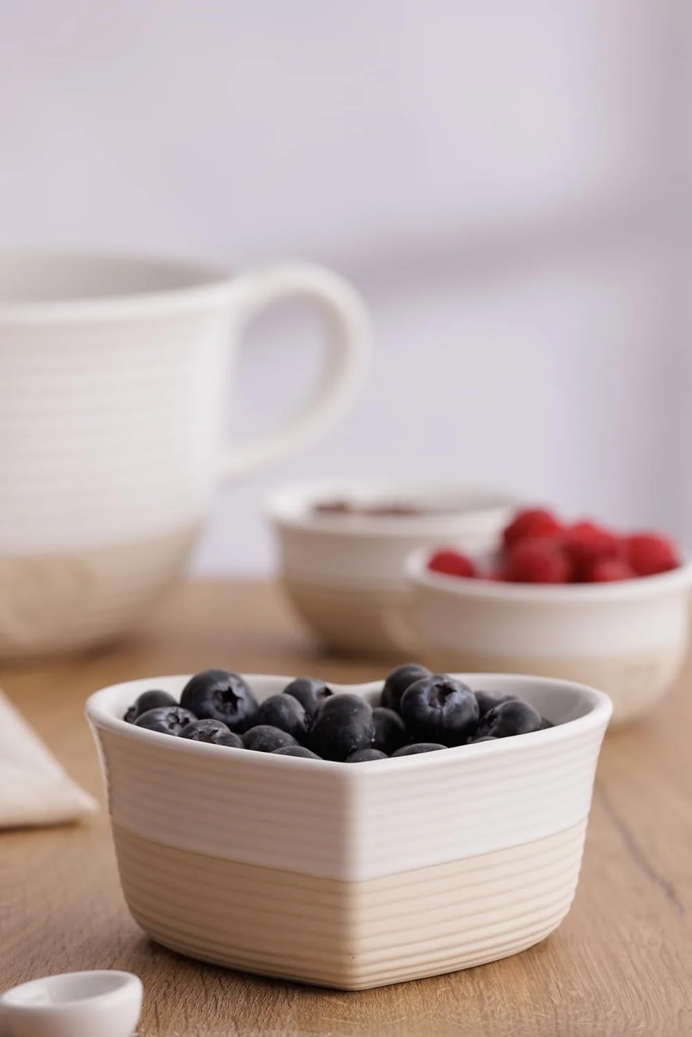 ظرف پخت قلبی شکل میسن کش از جنس سنگ چینی با طرح برجسته قلب، 375 میلی لیتر، بادوام و شیک برای پخت، پز و سرو