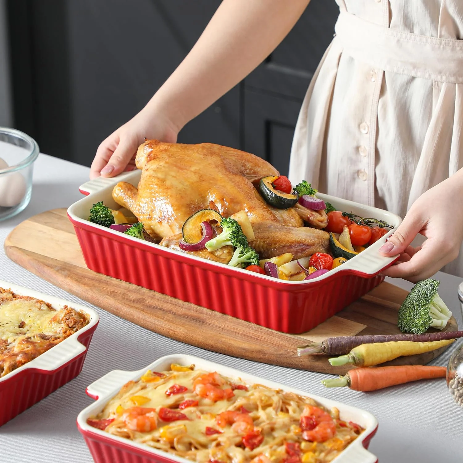 ست ظروف پخت و پز 4 تکه MALACASA، ظروف فر چینی، ظرف خوراک پزی، ظرف مستطیلی سرامیکی لازانیا برای پخت کیک، پای، شام، آشپزخانه، قرمز (9.5 اینچ/11.25 اینچ/12.75 اینچ/14.5 اینچ) ست ظروف پخت و پز 4 تکه MALACASA، ظروف فر چینی، ظرف خوراک پزی، ظرف مستطیلی سرامیکی لازانیا برای پخت کیک، پای، شام، آشپزخانه، قرمز (9.5 اینچ/11.25 اینچ/12.75 اینچ/14.5 اینچ)