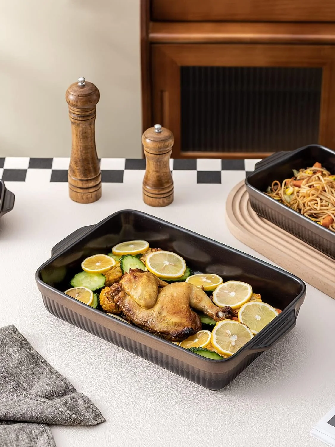 ظروف پخت سرامیکی Kanwone، قالب های مستطیلی لازانیا، ظروف خوراک پزی، ست ظروف پخت برای آشپزی، آشپزخانه، شام کیک، 23x33 سانتی متر، سری راه راه - لعاب واکنش پذیر (مشکی مات) ظروف پخت سرامیکی Kanwone، قالب های مستطیلی لازانیا، ظروف خوراک پزی، ست ظروف پخت برای آشپزی، آشپزخانه، شام کیک، 23x33 سانتی متر، سری راه راه - لعاب واکنش پذیر (مشکی مات)