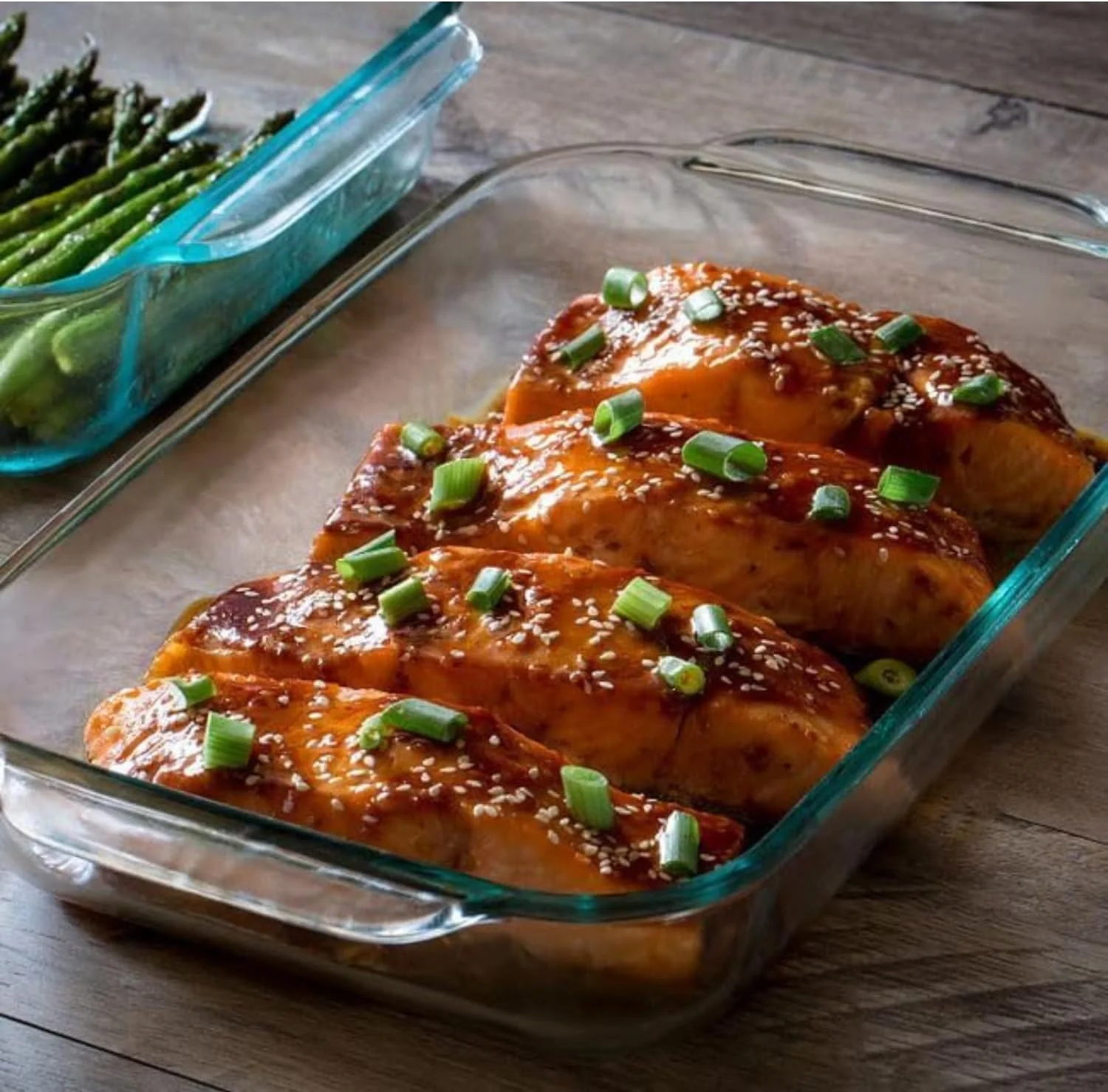 ظرف پیرکس 1 لیتری - ظرف مستطیلی مناسب فر و مایکروویو برای پخت و پز، لازانیا، بریان کردن و سرو غذا، سینی پخت چند منظوره مناسب فر (شفاف، کوچک) ظرف پیرکس 1 لیتری - ظرف مستطیلی مناسب فر و مایکروویو برای پخت و پز، لازانیا، بریان کردن و سرو غذا، سینی پخت چند منظوره مناسب فر (شفاف، کوچک)