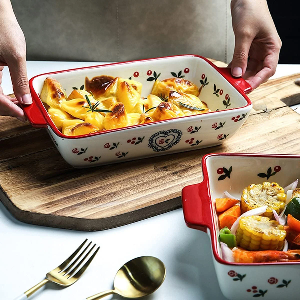 Porcelain Baking Dish with Handles Rectangular Ceramic Bakeware Set for Oven Cooking () Porcelain Baking Dish with Handles Rectangular Ceramic Bakeware Set for Oven Cooking ()