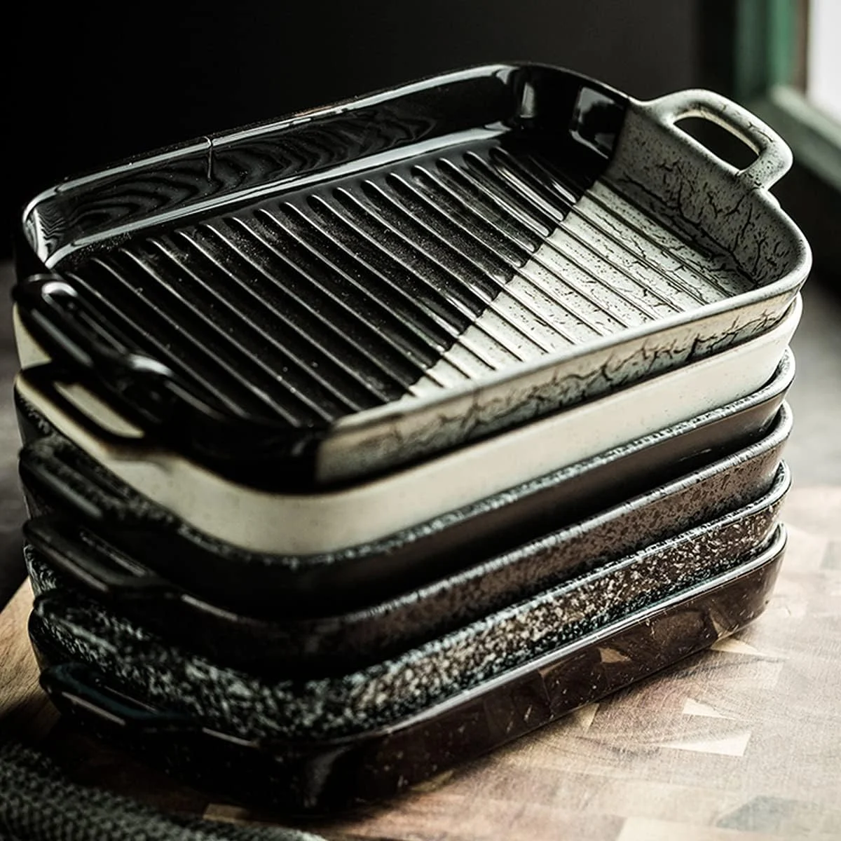 ظروف پخت سرامیکی، ظرف مستطیلی سرامیکی برای پخت کیک، ظرف پخت سرامیکی با دسته دوتایی (B) ظروف پخت سرامیکی، ظرف مستطیلی سرامیکی برای پخت کیک، ظرف پخت سرامیکی با دسته دوتایی (B)