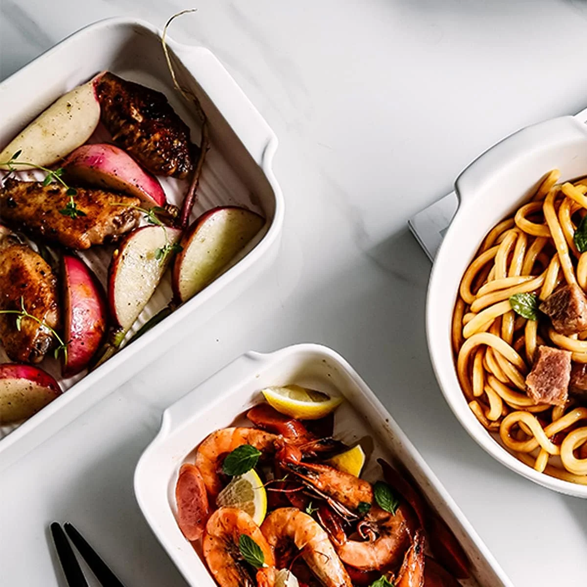 ظروف پخت سرامیکی، ظروف سرامیکی، ظروف پخت، ظروف مستطیلی چینی با دستههای دوتایی، تابه برای پخت و پز ظروف پخت سرامیکی، ظروف سرامیکی، ظروف پخت، ظروف مستطیلی چینی با دستههای دوتایی، تابه برای پخت و پز