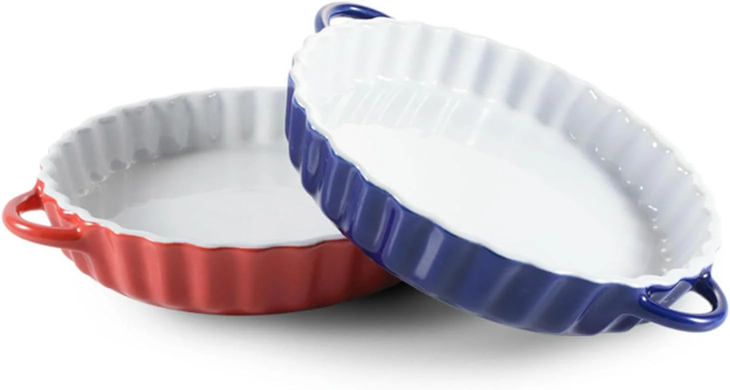 سینی فر سرامیکی دورنگ با دسته های دوتایی طرح موج، مناسب برای پخت و پز و سرو غذا - داخل سفید و بیرون آبی سینی فر سرامیکی دورنگ با دسته های دوتایی طرح موج، مناسب برای پخت و پز و سرو غذا - داخل سفید و بیرون آبی