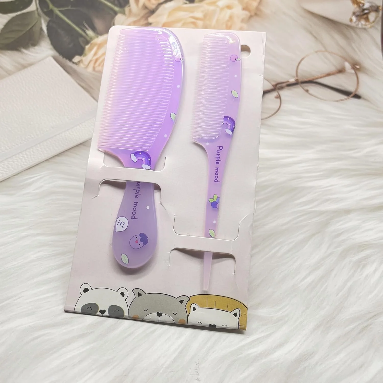 شانه مو کوچک و بامزه Denlydom، ست شانه مو مینی 2 عددی، شانه دم موشی دندانه ریز برای دختران و کودکان، شانه پلاستیکی ضد الکتریسیته ساکن قابل حمل، هدیه شانه مو برای موهای خیس و خشک (بنفش)