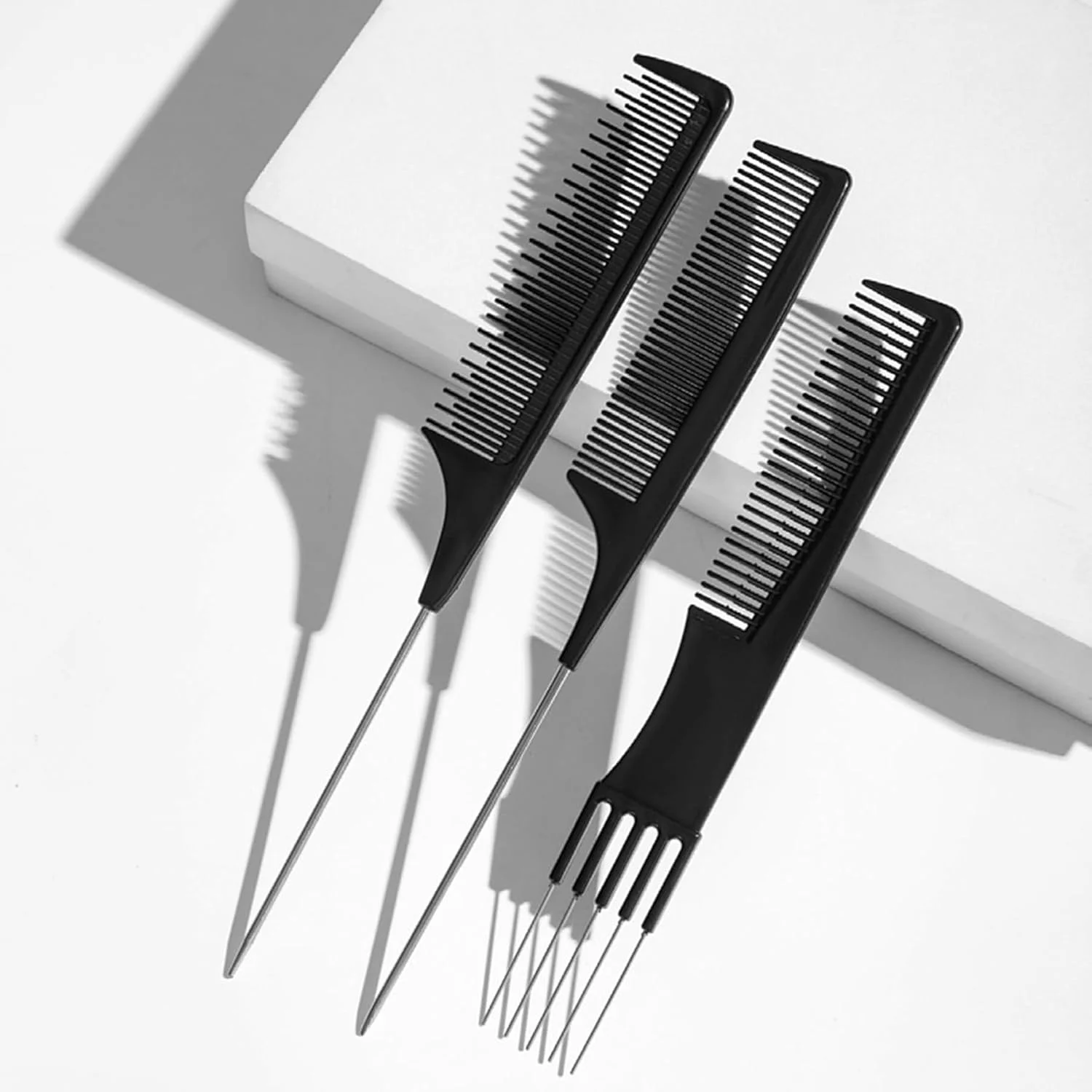 شانه پوش دهنده مو Beautifultracy، 2 عدد شانه دم موشی با دندانه فلزی برای حالت دادن به موی خانم ها (مشکی)