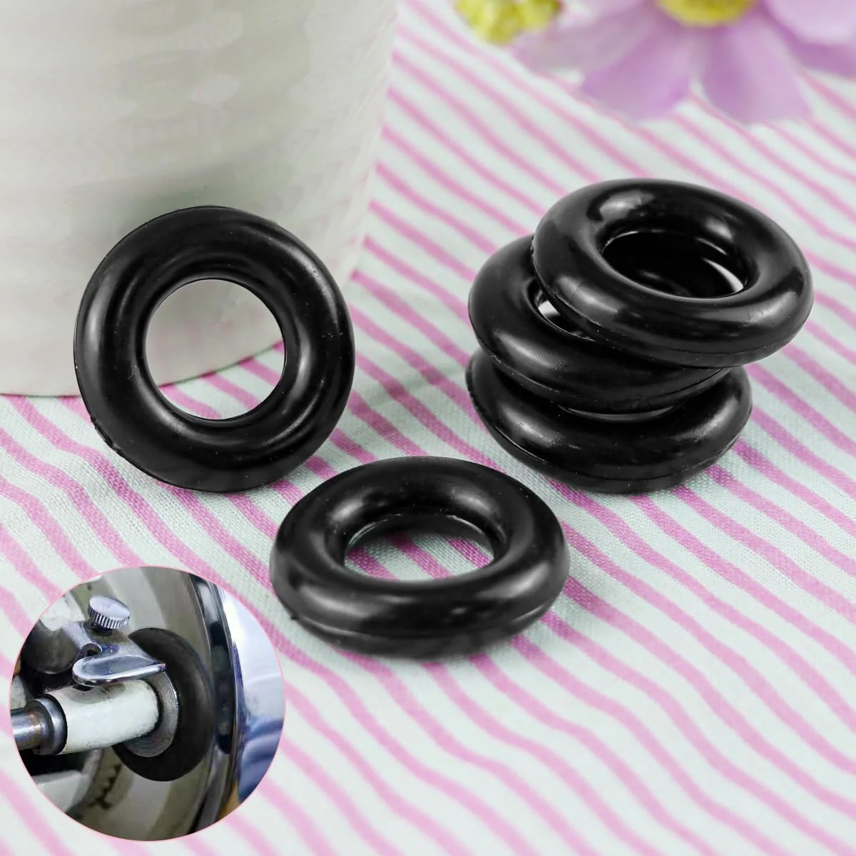 FERCAISH 5 Pieces Sewing Machine Rubber Ring Repair Replacement Rubber Sewing Machine Accessories Bobbin Ring Household Spare Parts (Black) FERCAISH 5 Pieces Sewing Machine Rubber Ring Repair Replacement Rubber Sewing Machine Accessories Bobbin Ring Household Spare Parts (Black)