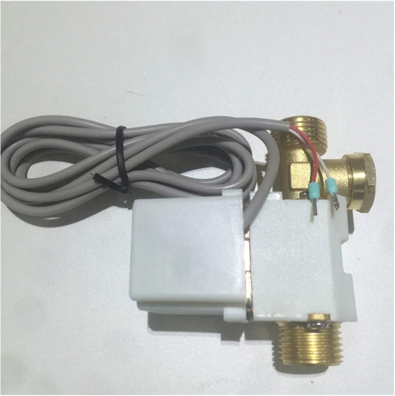 HIHELO Small Equipment Accessories Solenoid Valve Electromagnetic Valve for Non-Pressure Solar Water Heater Upload Water Automatically HIHELO Small Equipment Accessories Solenoid Valve Electromagnetic Valve for Non-Pressure Solar Water Heater Upload Water Automatically