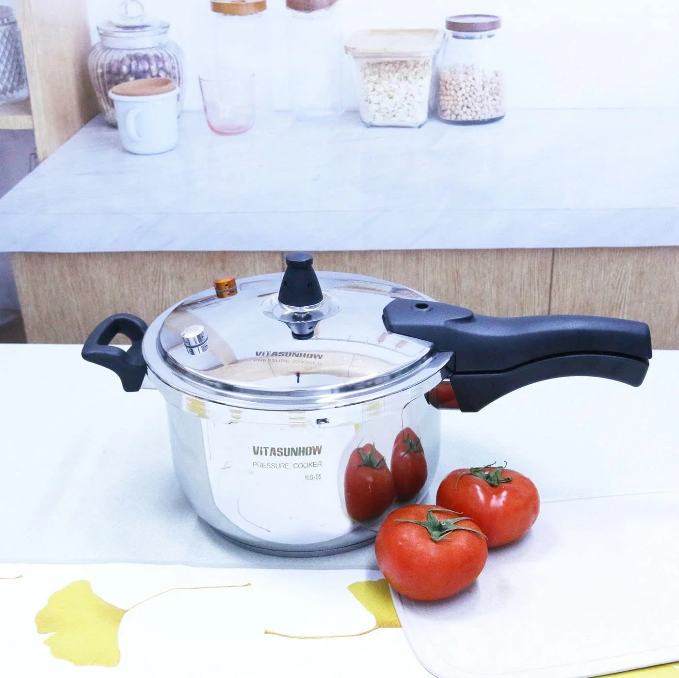 زودپز استیل ضد زنگ 4.7 کوارت / 5 لیتر، سازگار با القایی، توزیع یکنواخت حرارت، مناسب برای پخت و پز تحت فشار یا بخارپز (5 لیتر)