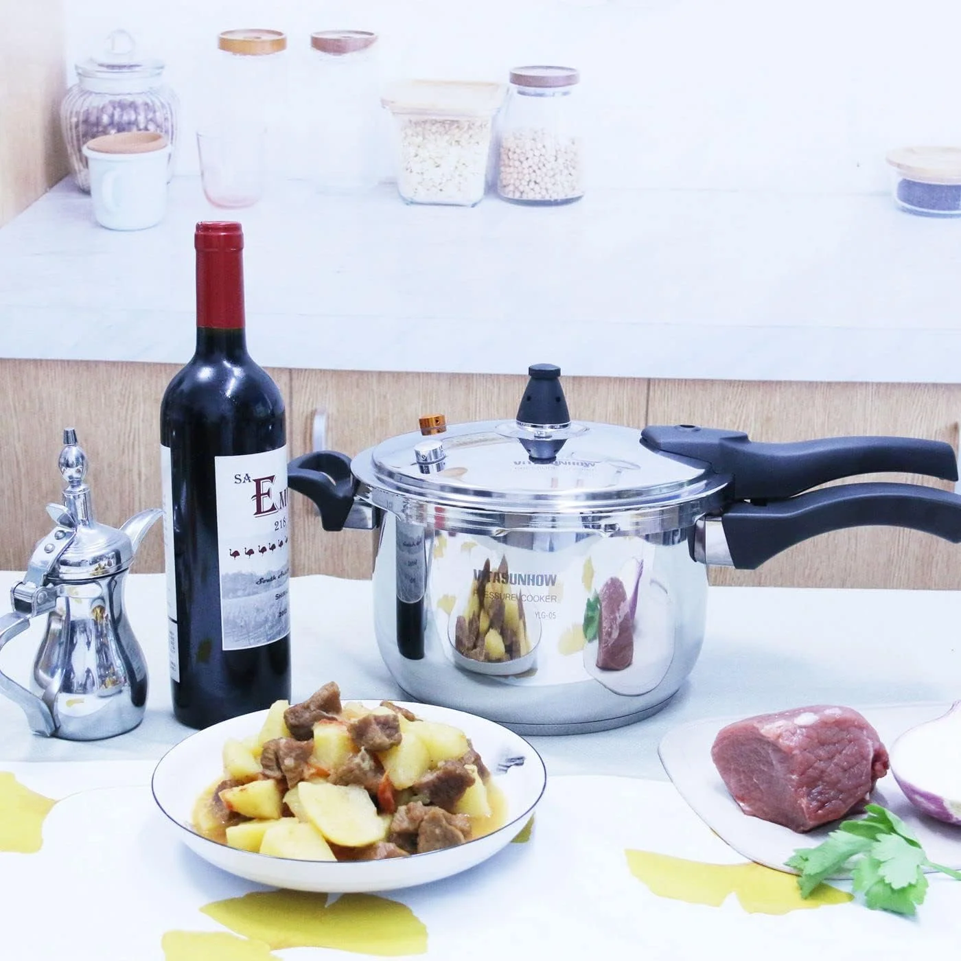 زودپز استیل ضد زنگ 4.7 کوارت / 5 لیتر، سازگار با القایی، توزیع یکنواخت حرارت، مناسب برای پخت و پز تحت فشار یا بخارپز (5 لیتر)