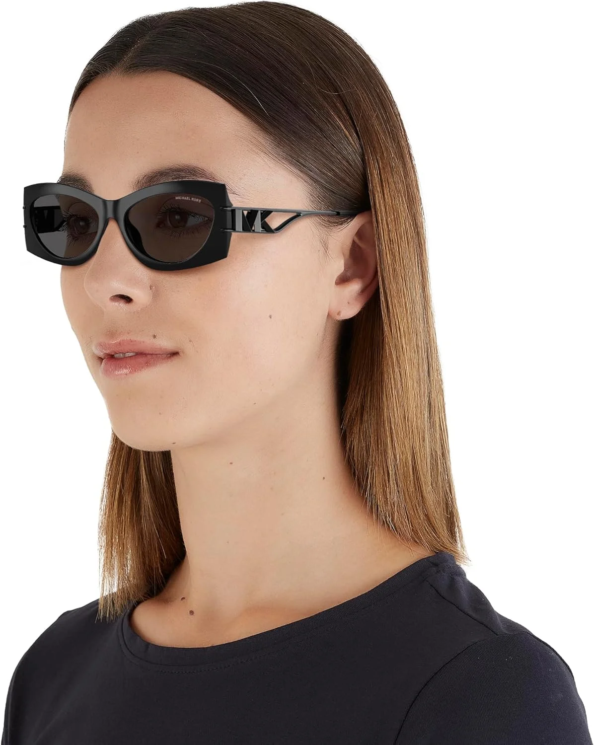 عینک آفتابی زنانه مایکل کورس مدل Mk2235u Navarra با فیت جهانی و فریم مربعی عینک آفتابی زنانه مایکل کورس مدل Mk2235u Navarra با فیت جهانی و فریم مربعی