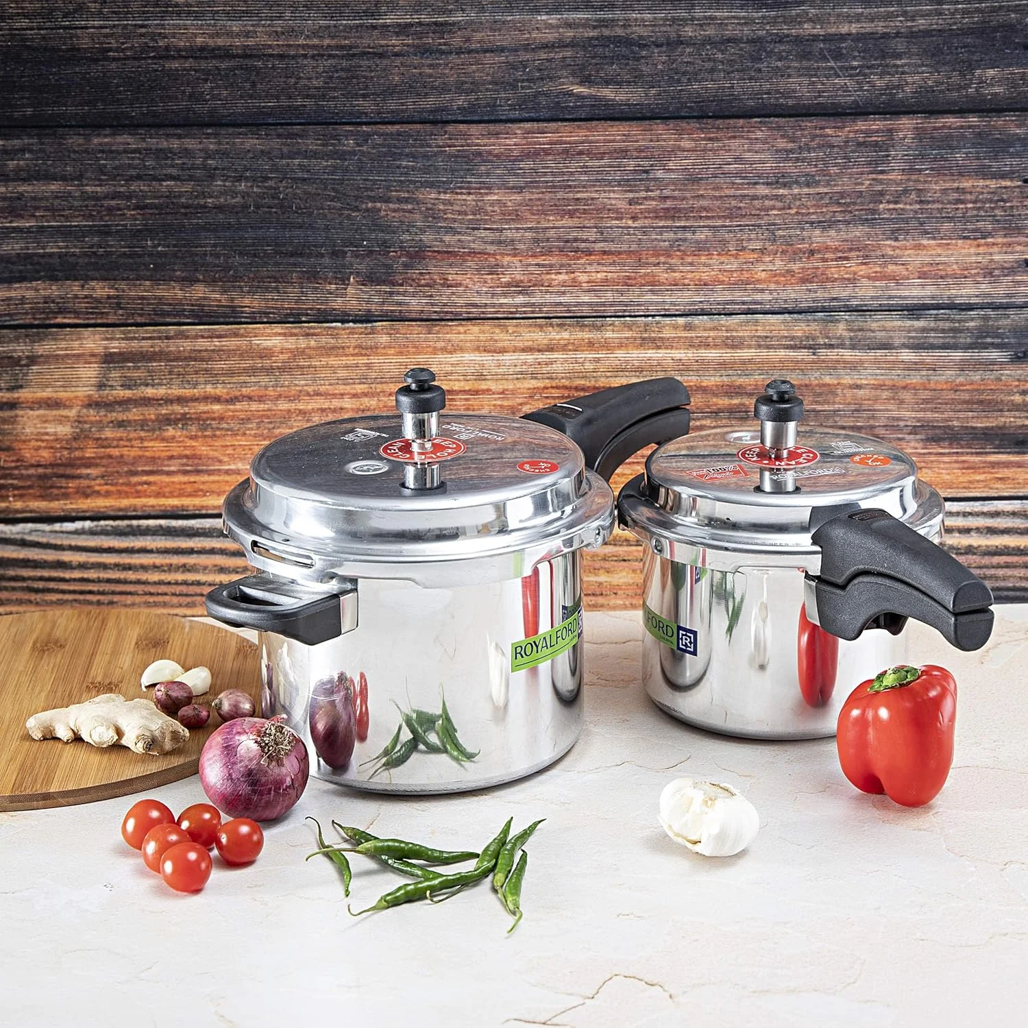 زودپز آلومینیومی رویال فورد 5 و 3 لیتری - دسته راحت، پخت یکنواخت | طراحی قابل حمل و جمع و جور | ایده آل برای مرغ، ماهی، برنج، گوشت گاو و موارد دیگر زودپز آلومینیومی رویال فورد 5 و 3 لیتری - دسته راحت، پخت یکنواخت | طراحی قابل حمل و جمع و جور | ایده آل برای مرغ، ماهی، برنج، گوشت گاو و موارد دیگر