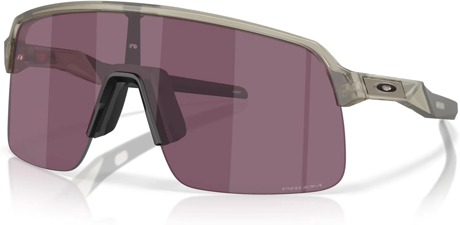 عینک آفتابی مستطیلی مردانه Oakley مدل Oo9463 Sutro Lite عینک آفتابی مستطیلی مردانه Oakley مدل Oo9463 Sutro Lite