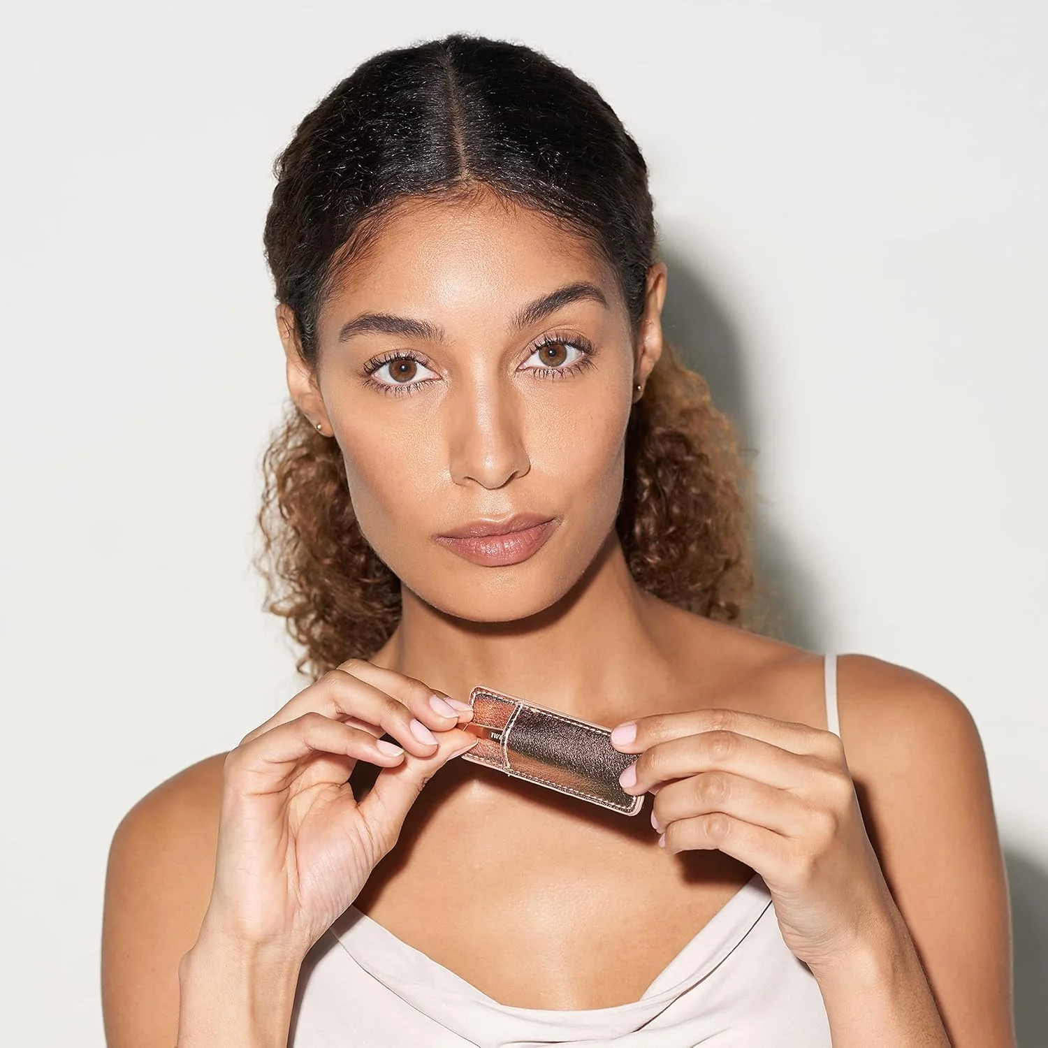 موچین مینی مورب رزگلد Tweezerman به همراه کیف