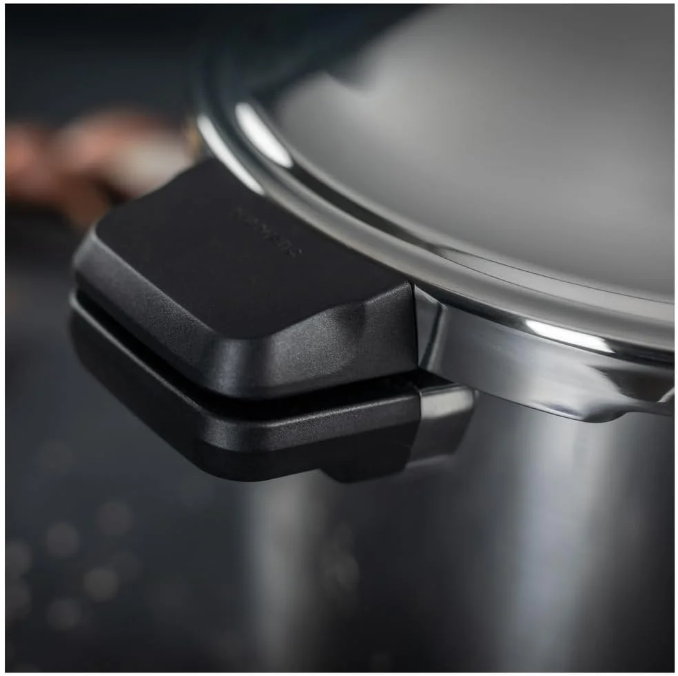 زودپز کوهن ریکون دوروماتیک اینوکس 7 لیتری/22 سانتی متری با بخارپز غذا و دستگیره های جانبی. قابلمه چند منظوره هات پات با درب قفل خودکار. قابلمه استیل ضد زنگ. قابلمه پخت سریع