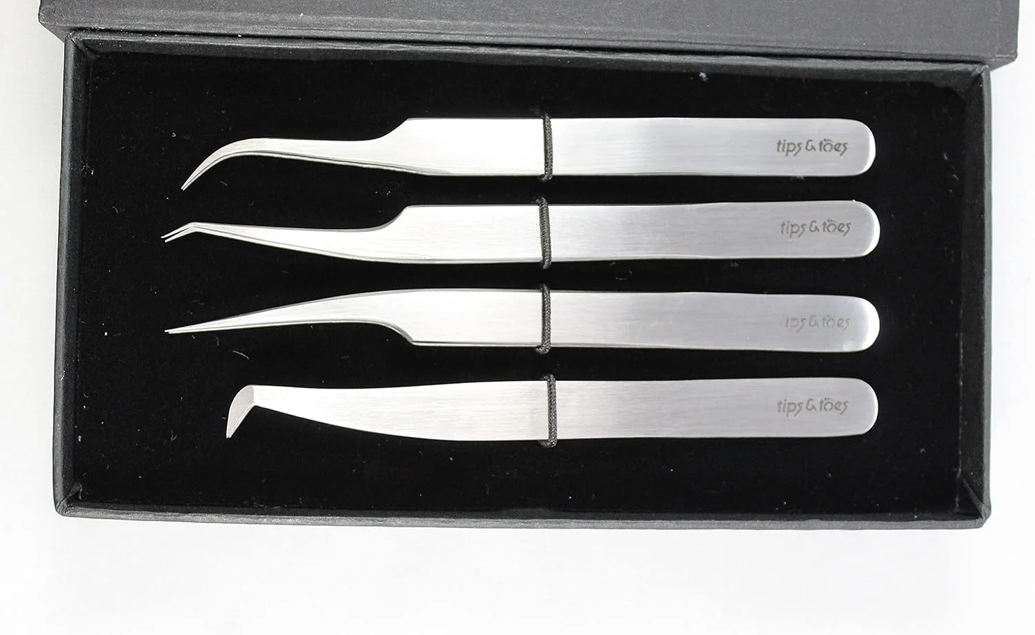 موچین مژه Tips&Toes – قابل اعتماد برای استفاده – ست موچین استیل ضد زنگ برای ابرو و مژه – بسته 4 عددی موچین مژه Tips&Toes – قابل اعتماد برای استفاده – ست موچین استیل ضد زنگ برای ابرو و مژه – بسته 4 عددی