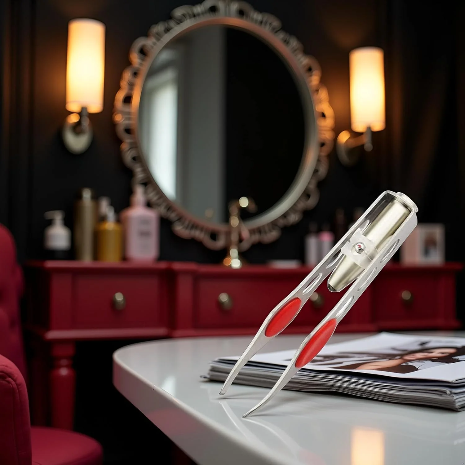 موچین نقره ای با چراغ LED برای اصلاح مو، ابزار آرایش، موچین ابرو و مژه، اصلاح کننده مژه، اصلاح کننده گرد، ابزار ابرو، موچین مو، موچین برای موهای زیر پوستی، موچین اصلاح مو