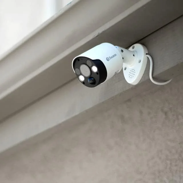 سیستم NVR امنیتی، 8 کانال، 2 ترابایت حافظه، 4 عدد دوربین 12 مگاپیکسلی، رزولوشن 6K