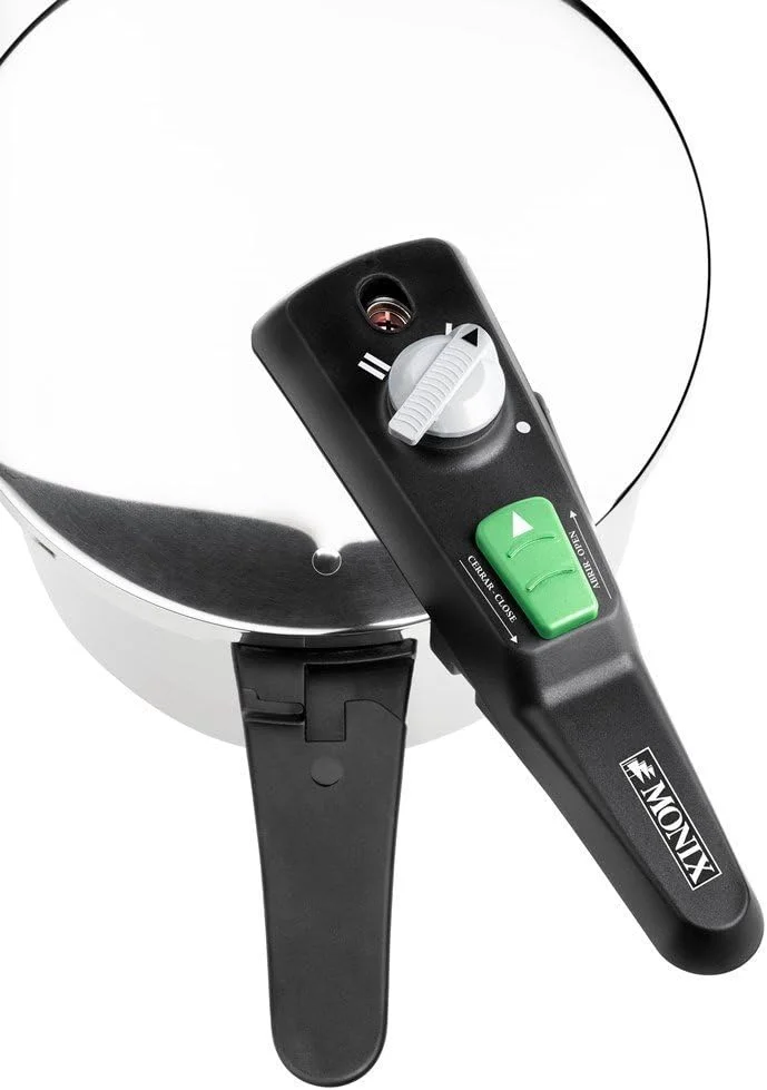 زودپز 6 لیتری استیل مونیکس Quick با قطر 22 سانتی متر، سیستم ایمنی سه گانه و 2 سطح فشار مناسب برای انواع اجاق گاز