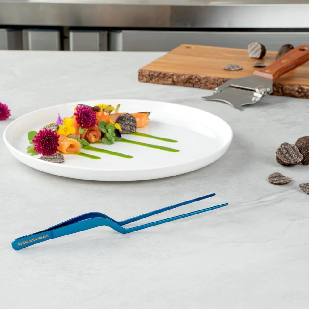 موچین آشپزی رستوران ور مدل Perfect Point، طول 20 سانتی متر، 1 عدد موچین آشپزخانه افست - نوک دندانه دار برای دقت، مناسب برای گارنیش، دیزاین و تزئین، موچین استیل ضد زنگ آبی افست، بادوام موچین آشپزی رستوران ور مدل Perfect Point، طول 20 سانتی متر، 1 عدد موچین آشپزخانه افست - نوک دندانه دار برای دقت، مناسب برای گارنیش، دیزاین و تزئین، موچین استیل ضد زنگ آبی افست، بادوام