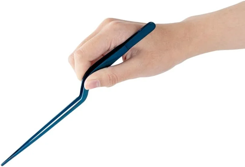 موچین آشپزی رستوران ور مدل Perfect Point، طول 20 سانتی متر، 1 عدد موچین آشپزخانه افست - نوک دندانه دار برای دقت، مناسب برای گارنیش، دیزاین و تزئین، موچین استیل ضد زنگ آبی افست، بادوام موچین آشپزی رستوران ور مدل Perfect Point، طول 20 سانتی متر، 1 عدد موچین آشپزخانه افست - نوک دندانه دار برای دقت، مناسب برای گارنیش، دیزاین و تزئین، موچین استیل ضد زنگ آبی افست، بادوام