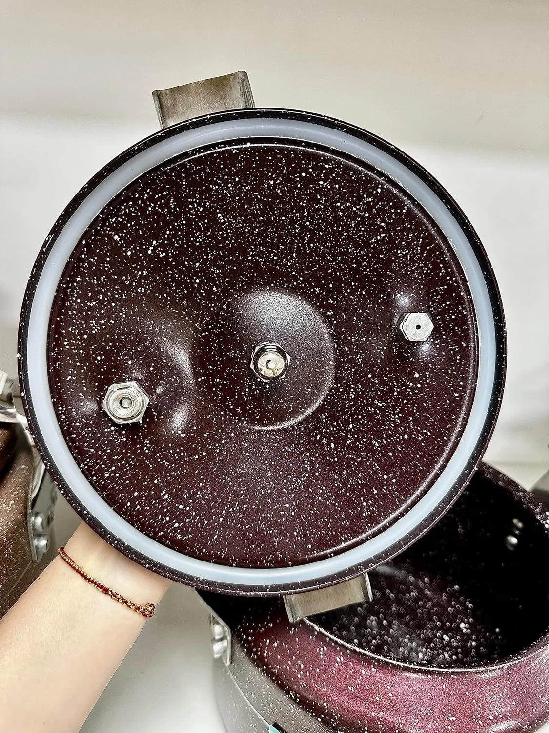 aluminium pressure color cooker 5.0L aluminium pressure color cooker 5.0L