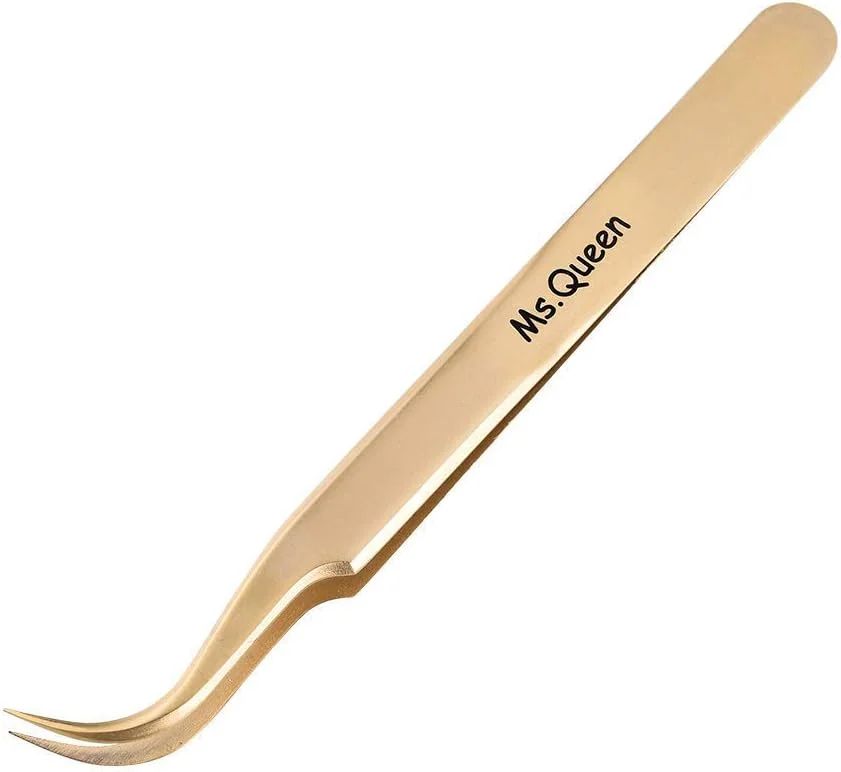 ست موچین اکستنشن مژه Ms.Queen - موچین های دقیق برای اکستنشن مژه های والیوم 2D-6D و تکی با کیف نگهداری PU - طلایی (موچین خمیده/M003-4) ست موچین اکستنشن مژه Ms.Queen - موچین های دقیق برای اکستنشن مژه های والیوم 2D-6D و تکی با کیف نگهداری PU - طلایی (موچین خمیده/M003-4)