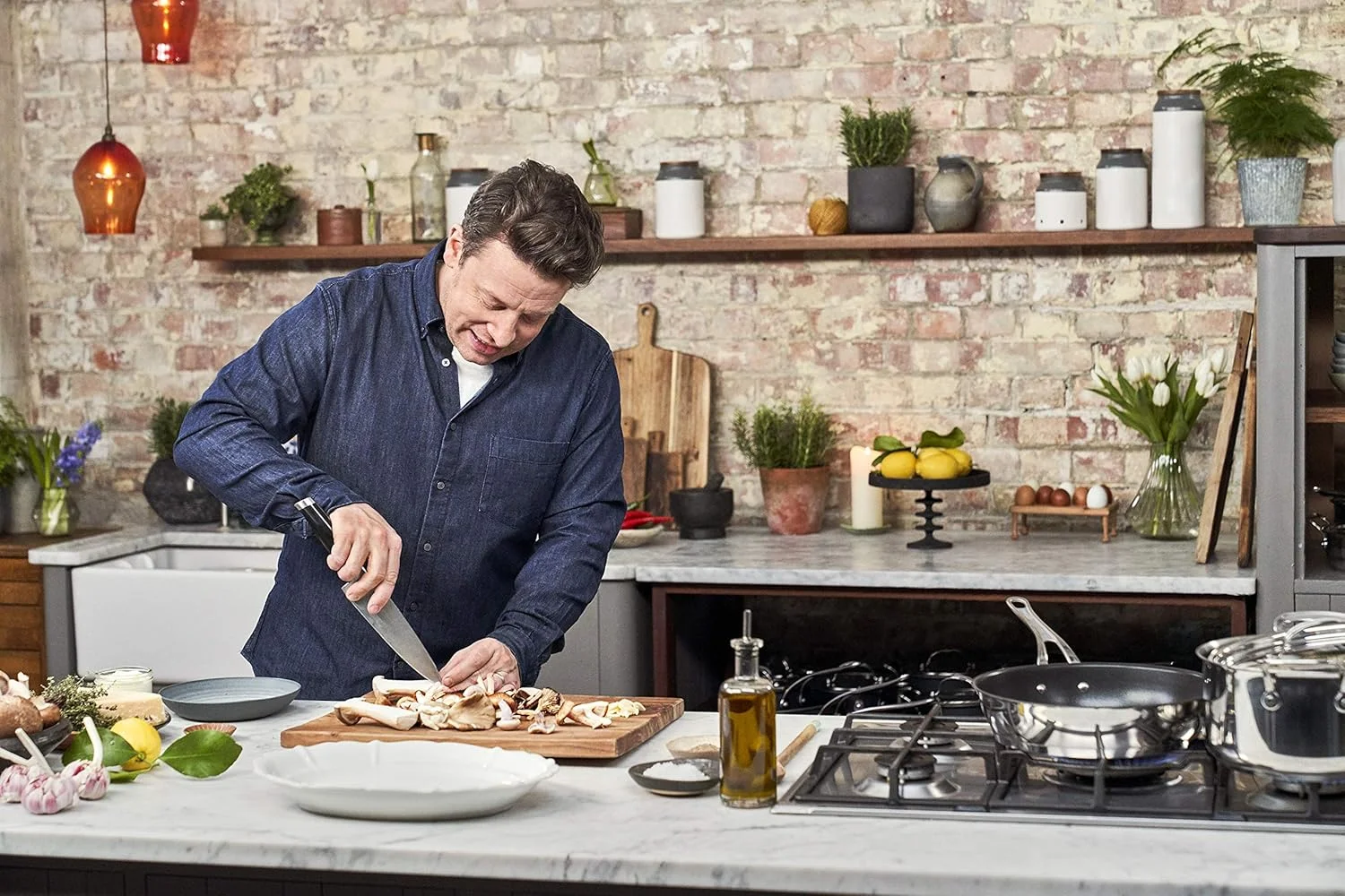 تابه استیل 20 سانتی متری Jamie Oliver Cook's Classics تفال، پوشش نچسب، نشانگر حرارت، 100% ایمن، دسته سیلیکونی پرچ شده، قابل استفاده در فر، مناسب برای اجاق های القایی مدل E3060234 تابه استیل 20 سانتی متری Jamie Oliver Cook's Classics تفال، پوشش نچسب، نشانگر حرارت، 100% ایمن، دسته سیلیکونی پرچ شده، قابل استفاده در فر، مناسب برای اجاق های القایی مدل E3060234