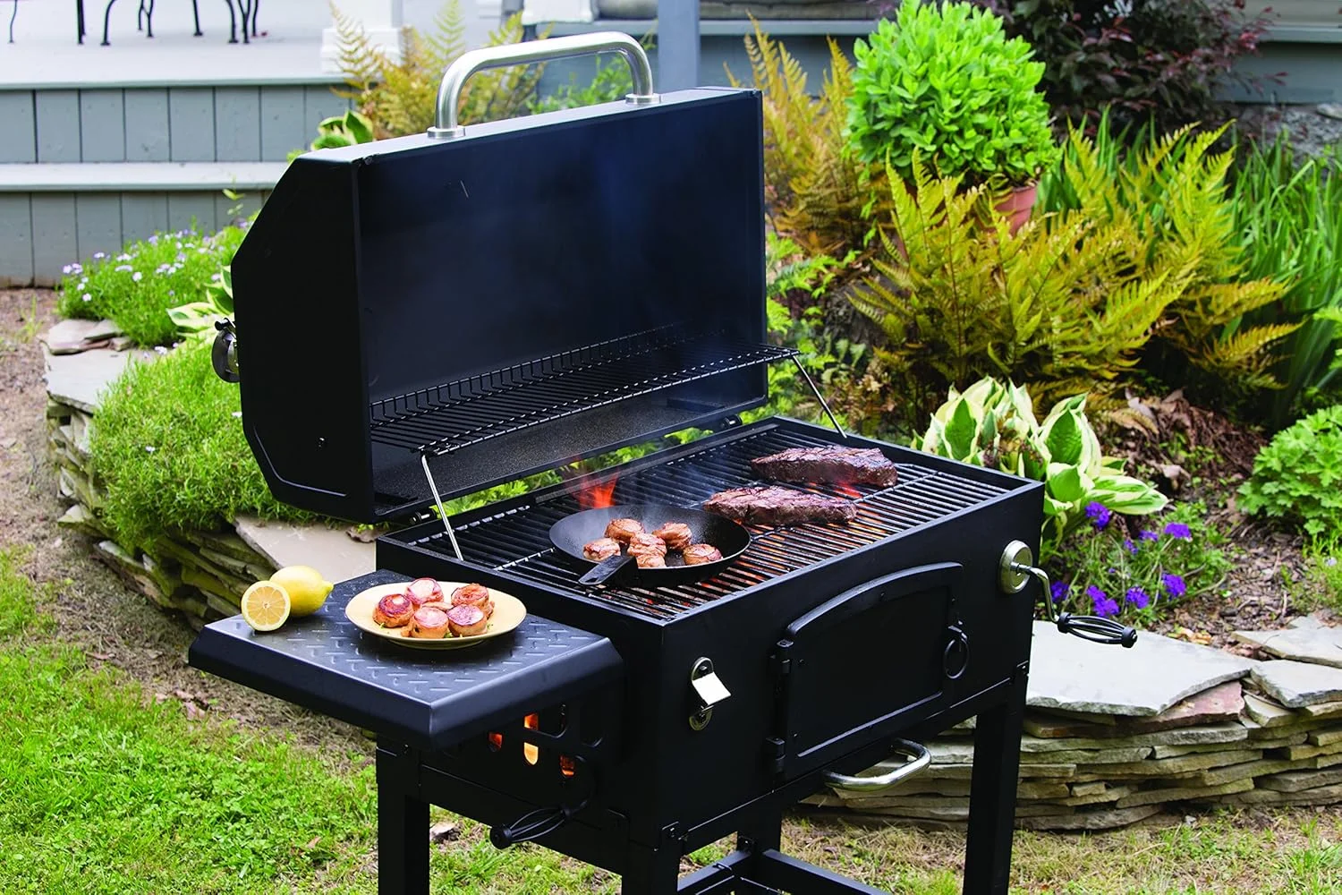 تابه استیل کربنی لاج منوفکچرینگ کمپانی، 10 اینچ، مشکی مدل CRS10HH61