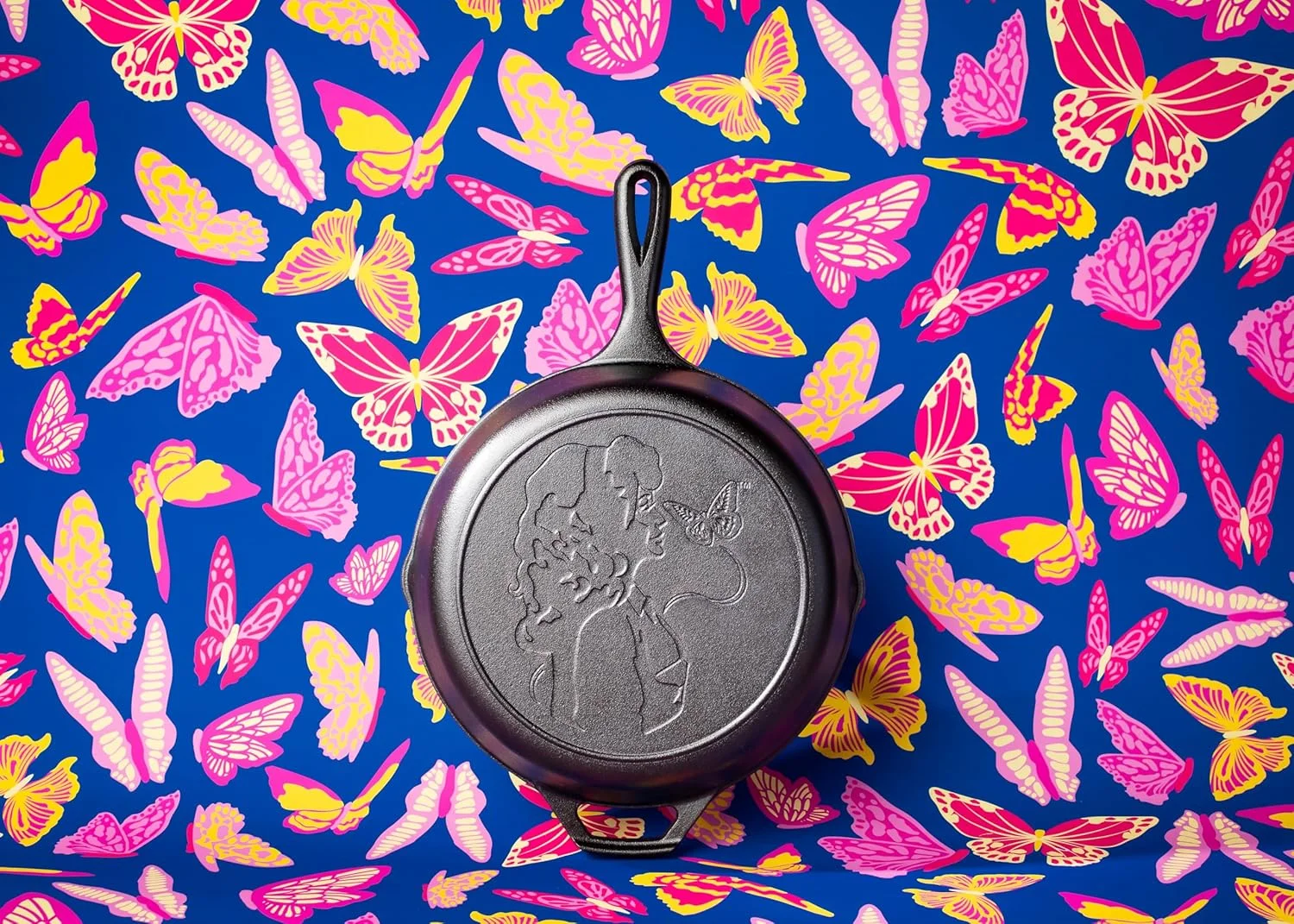 تابه چدنی 10.25 اینچی لاج با طرح دالی پارتون، از قبل روغنکاری شده - دسته قطره اشکی منحصر به فرد - قابل استفاده در فر، روی اجاق گاز، روی گریل یا روی آتش، مشکی تابه چدنی 10.25 اینچی لاج با طرح دالی پارتون، از قبل روغنکاری شده - دسته قطره اشکی منحصر به فرد - قابل استفاده در فر، روی اجاق گاز، روی گریل یا روی آتش، مشکی