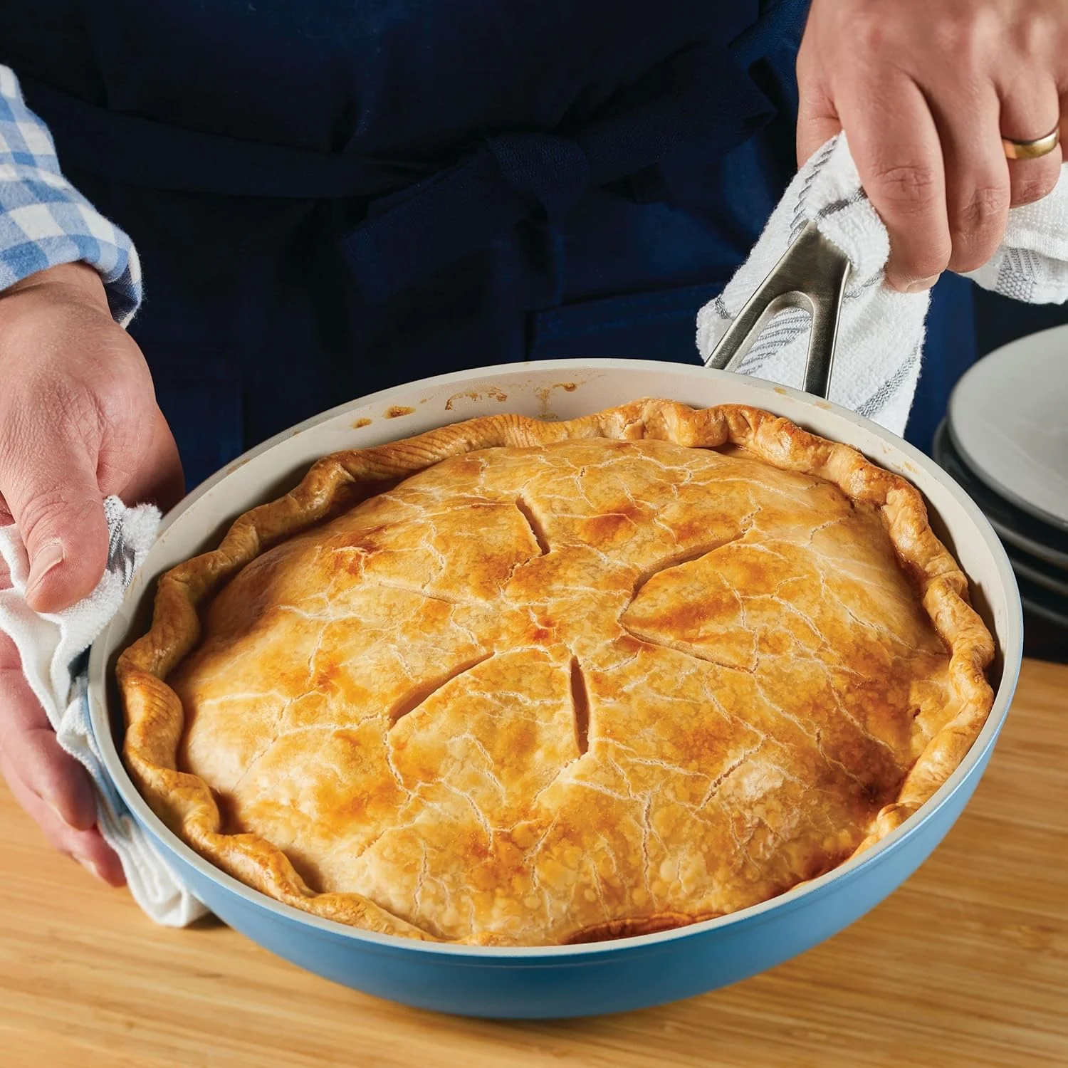 تابه سرامیکی نچسب هارد آنادایز شده کیچن اید، سایز 25 سانتیمتر، آبی مخملی