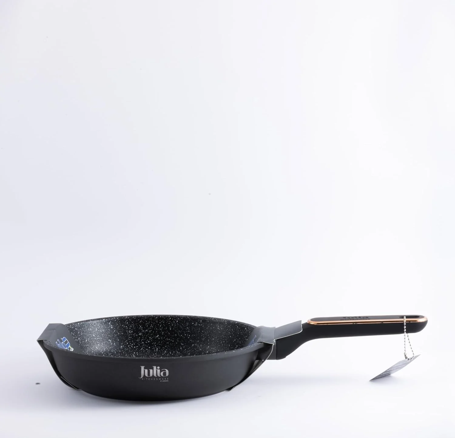 تابه جولیا الیت-پرو پلاس بدون درب 26 سانتی متری گرانیتی مشکی نچسب، تابه فورج با دسته نرم، تابه سبک وزن مقاوم در برابر خش برای استفاده روزانه در انواع اجاق گاز تابه جولیا الیت-پرو پلاس بدون درب 26 سانتی متری گرانیتی مشکی نچسب، تابه فورج با دسته نرم، تابه سبک وزن مقاوم در برابر خش برای استفاده روزانه در انواع اجاق گاز