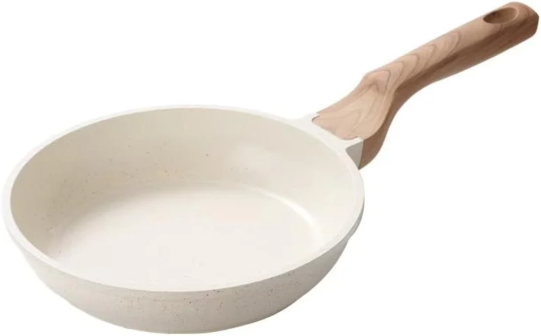 تابه سرخ کن هانسوبوته 8 اینچی با پوشش سرامیکی نچسب، مناسب برای املت، دارای دسته مقاوم در برابر حرارت و طراحی سفید و زیبا تابه سرخ کن هانسوبوته 8 اینچی با پوشش سرامیکی نچسب، مناسب برای املت، دارای دسته مقاوم در برابر حرارت و طراحی سفید و زیبا