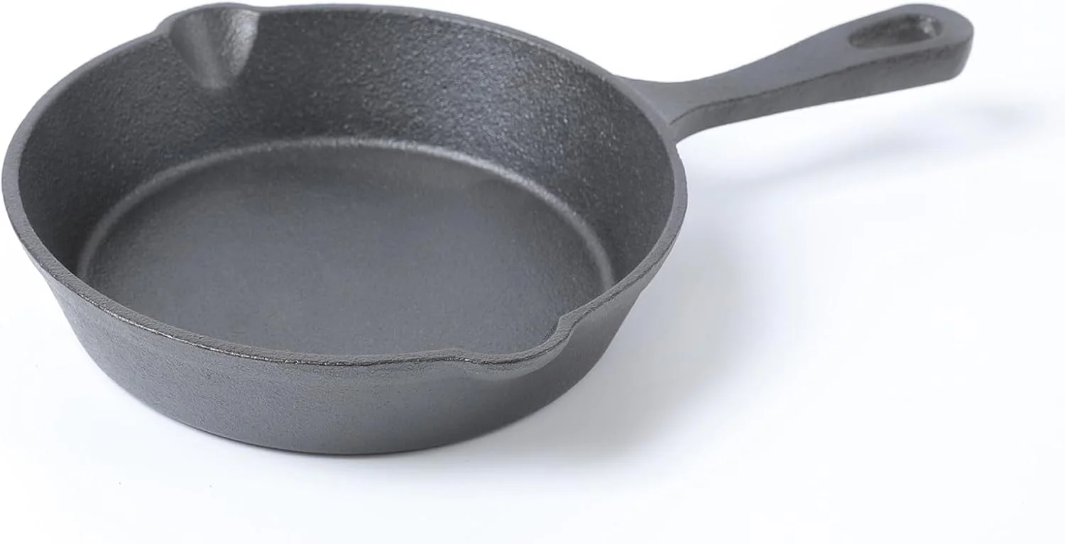 تابه چدنی کوچک از پیش روغنکاری شده HAWOK، قطر 15 سانتیمتر، تابه گرد چدنی برای سرخ کردن و سرو تابه چدنی کوچک از پیش روغنکاری شده HAWOK، قطر 15 سانتیمتر، تابه گرد چدنی برای سرخ کردن و سرو