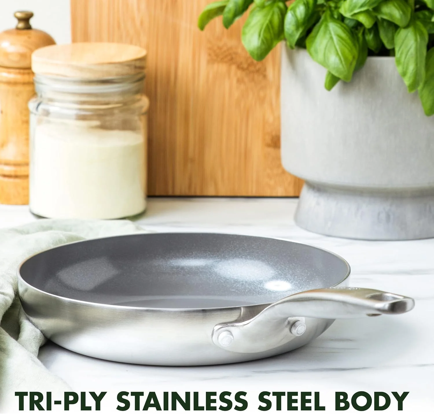 تابه استیل سه لایه نچسب سرامیکی سالم گرین پن چتم، سایز 8 اینچ، بدون PFAS، مناسب برای اجاق های القایی، قابل شستشو در ماشین ظرفشویی، نقره ای تابه استیل سه لایه نچسب سرامیکی سالم گرین پن چتم، سایز 8 اینچ، بدون PFAS، مناسب برای اجاق های القایی، قابل شستشو در ماشین ظرفشویی، نقره ای